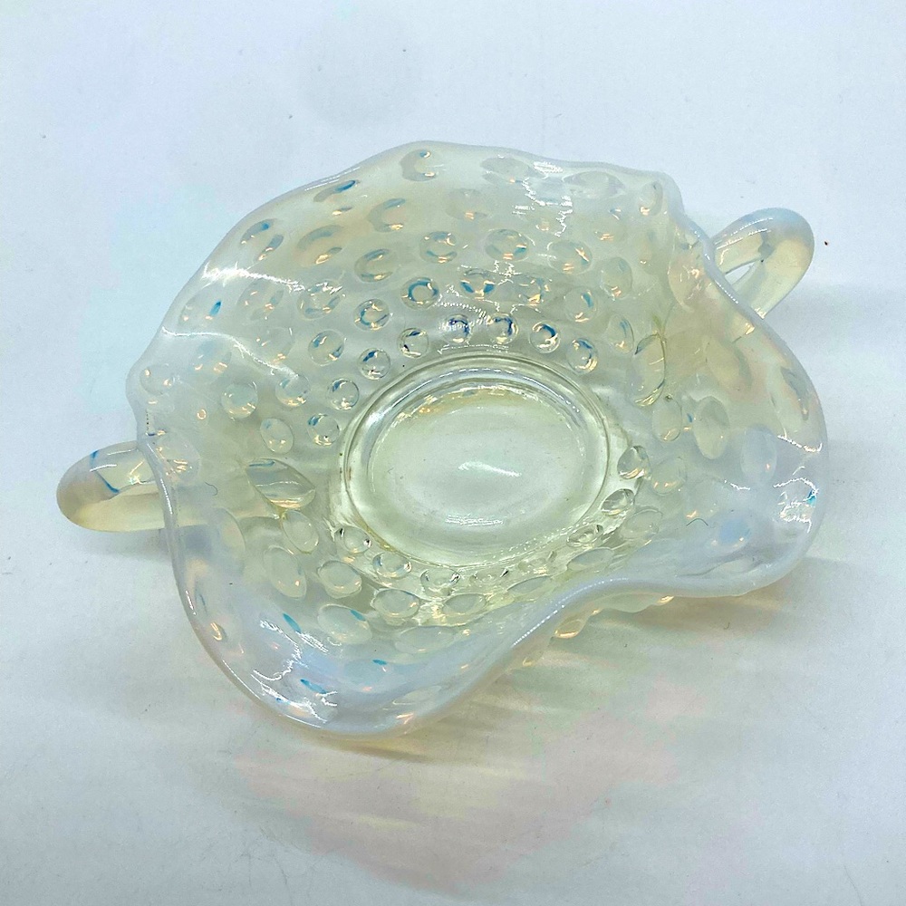 Vtg Fenton White Opalescent Moonstone Hobnail BonBon Candy Dish w Handles 3.7” D